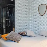 Luxury 5 Stars Penthouse On Prestigious Avenue Foch